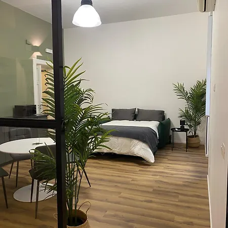 Mille Comfort House Апартаменти *