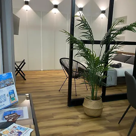 Mille Comfort House アパート *